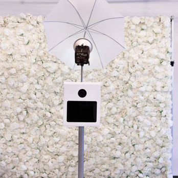 Top Hat Photo Booths - Photo Booth Rentals Near Me Top Hat Photo Booths - Photo Booth Rentals Near Me