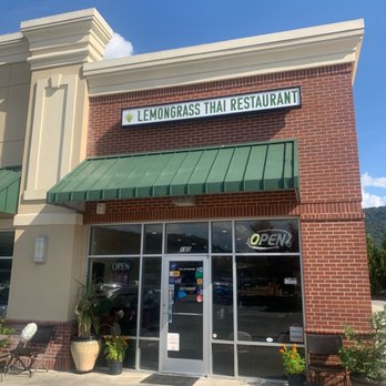 Lemon Grass Thai - the front of the restaurant - Thai Near Me - Chattanooga, Tennessee Lemon Grass Thai - the front of the restaurant - Thai Near Me - Chattanooga, Tennessee