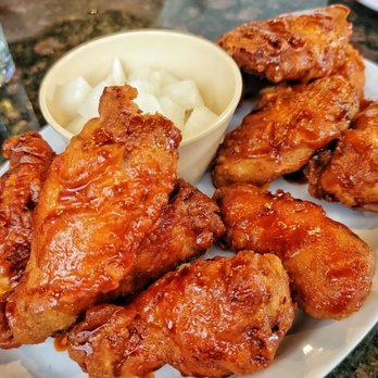 Bonchon Woodlawn - Half and half wings - Korean Near Me - Charlotte, North Carolina Bonchon Woodlawn - Half and half wings - Korean Near Me - Charlotte, North Carolina