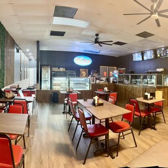Don Criollo Bakery & Restaurant - nice interior - Bakeries Near Me - Lakeland, Florida Don Criollo Bakery & Restaurant - nice interior - Bakeries Near Me - Lakeland, Florida