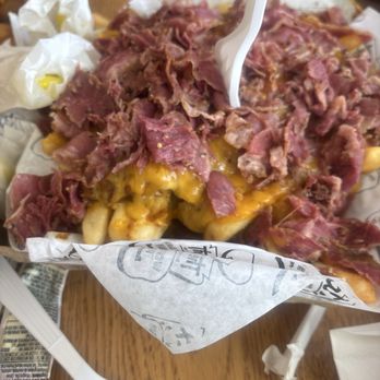 The Hat - Burgers Near Me - Las Vegas, Nevada The Hat - Burgers Near Me - Las Vegas, Nevada