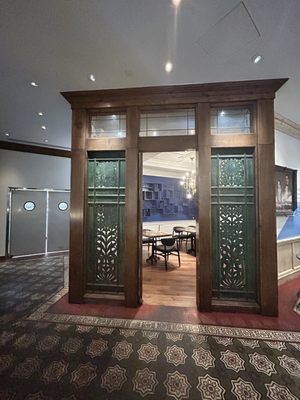 Kendall's Brasserie by null