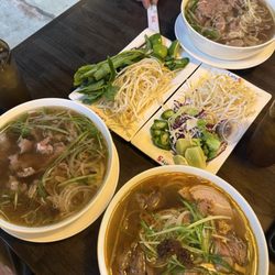 Late 9 Pho & Tea