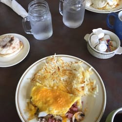 The Potbelly Cafe - Denver omelet and the gravel pit