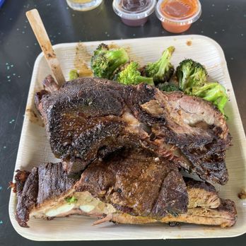 Hookin' Ain't Easy Seafood - Ribs with broccoli - Seafood Near Me - St Petersburg, Florida Hookin' Ain't Easy Seafood - Ribs with broccoli - Seafood Near Me - St Petersburg, Florida