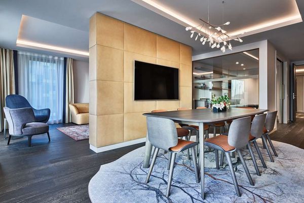 Hyatt Regency Amsterdam by null