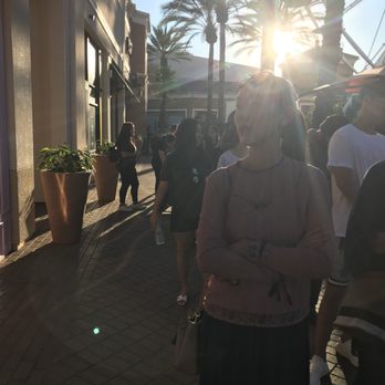 Hello Kitty Cafe - 45 minutes wait time to get to the front line - Cafes Near Me - Irvine, California