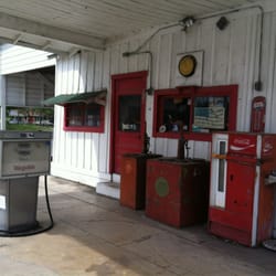 Mosty's Garage