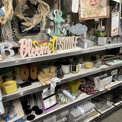 Dollar General - Cute home decor....