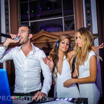 DJ Aviel Altit - two women and a man - DJs Near Me DJ Aviel Altit - two women and a man - DJs Near Me