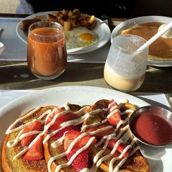 Turning Point - Strawberry Cheesecake French Toast - Breakfast & Brunch Near Me - Hoboken, New Jersey