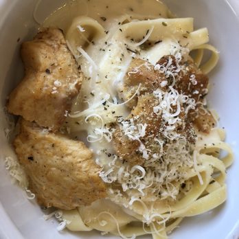 Fazoli's - Half order of the chicken Fettuccine Alfredo - Italian Near Me - Lexington, Kentucky