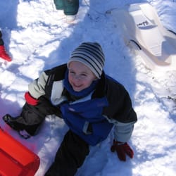 St. Paul's Guiding Light Preschool! - Winter fun! Being outside helps our naturalistic and bodily kinesthetic learners.