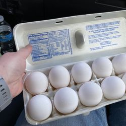 Demler Brothers Egg Basket - The biggest eggs!