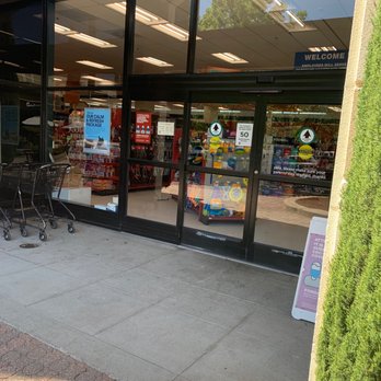 Petco - Entrance - Pet Stores Near Me - San Ramon, California