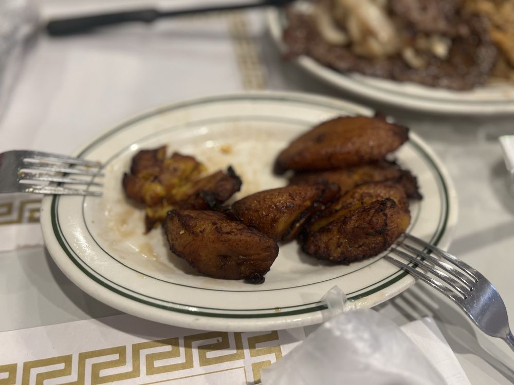 El Pabellon De Oro