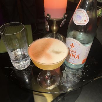 Bloom's - French Martini - Cocktail Bars Near Me - Baltimore, Maryland