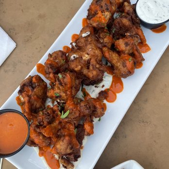Twisted Oak Tavern - Buffalo Cauliflower - American Near Me - Camarillo, California