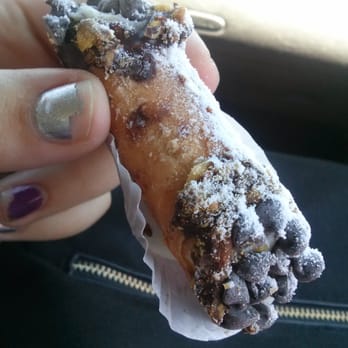 The Batter Up Bakery - Best cannoli ever - Desserts Near Me - Temecula, California