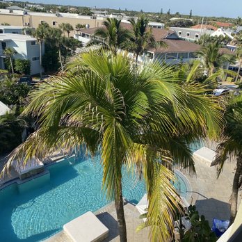 Kimpton Vero Beach Hotel & Spa - Pool view - Hotels Near Me - Vero Beach, Florida Kimpton Vero Beach Hotel & Spa - Pool view - Hotels Near Me - Vero Beach, Florida