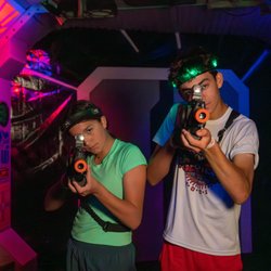 Action Jacks Family Fun & Entertainment - Red dot sights for precision accuracy