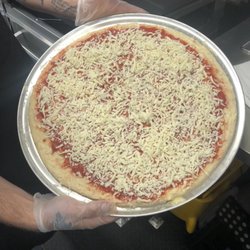 Dog House Pizza - The first pizza to be attempted. (It came out perfect)