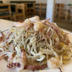 Litz Restaurant - Their famous Singapore Rice Noodles -- one of their signature dishes and don't leave without waiting this!