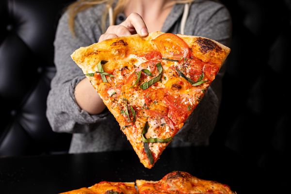Bob's Pizza by null