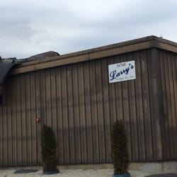 Larrys Cartage - This is what there roof looks like after the wind blew it off. And caused damage to the the driver cars in which they denied.