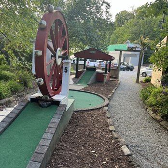 Kniess' Miniature Golf - Mini golf - Mini Golf Near Me - Pittsburgh, Pennsylvania Kniess' Miniature Golf - Mini golf - Mini Golf Near Me - Pittsburgh, Pennsylvania