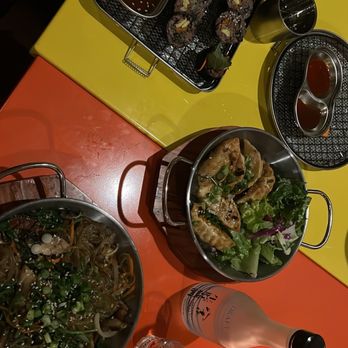 Tiger Mama - a variety of dishes on a table - Korean Near Me - Eugene, Oregon Tiger Mama - a variety of dishes on a table - Korean Near Me - Eugene, Oregon