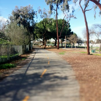 Stonegate Park - Coyote Creek Trail access - Skate Parks Near Me - San Jose, California