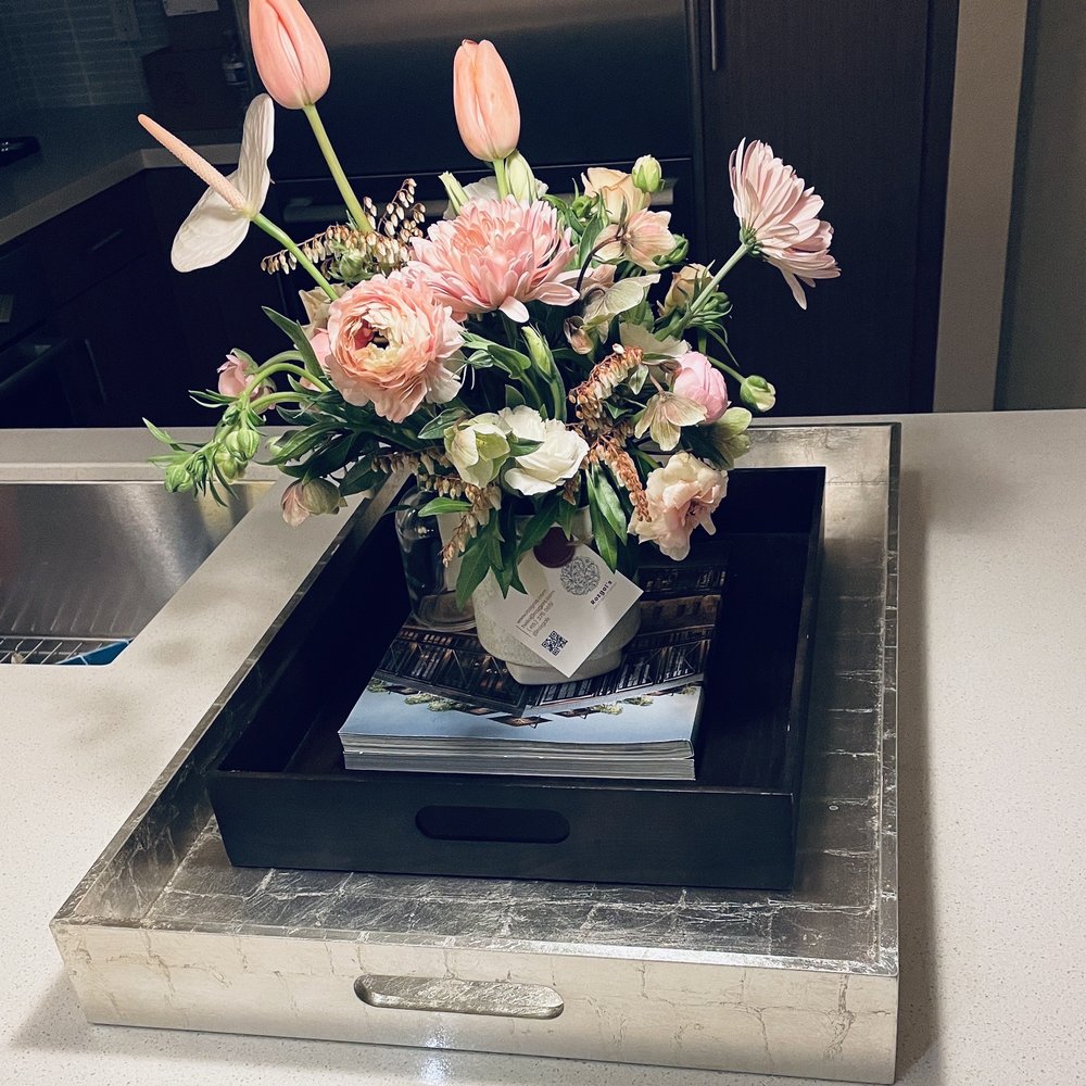 Rozgol's - A photo of the flower arrangement my friend sent me - Florists Near Me - San Francisco, California