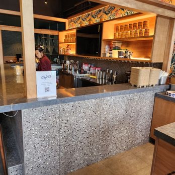 Chao - Bar area - Asian Fusion Near Me - Honolulu, Hawaii