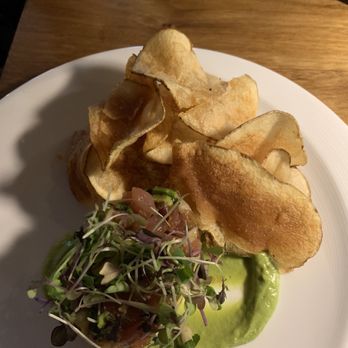 Harvest - Tuna Tartare - Wine Bars Near Me - New Haven, Connecticut