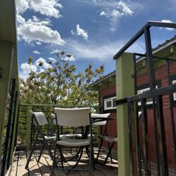 Planet Marfa - Rooftop deck