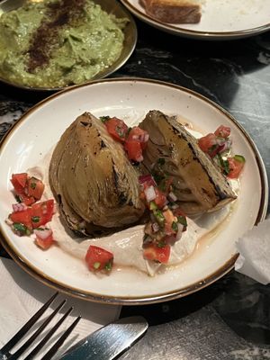 Zizi Wine Bar by null