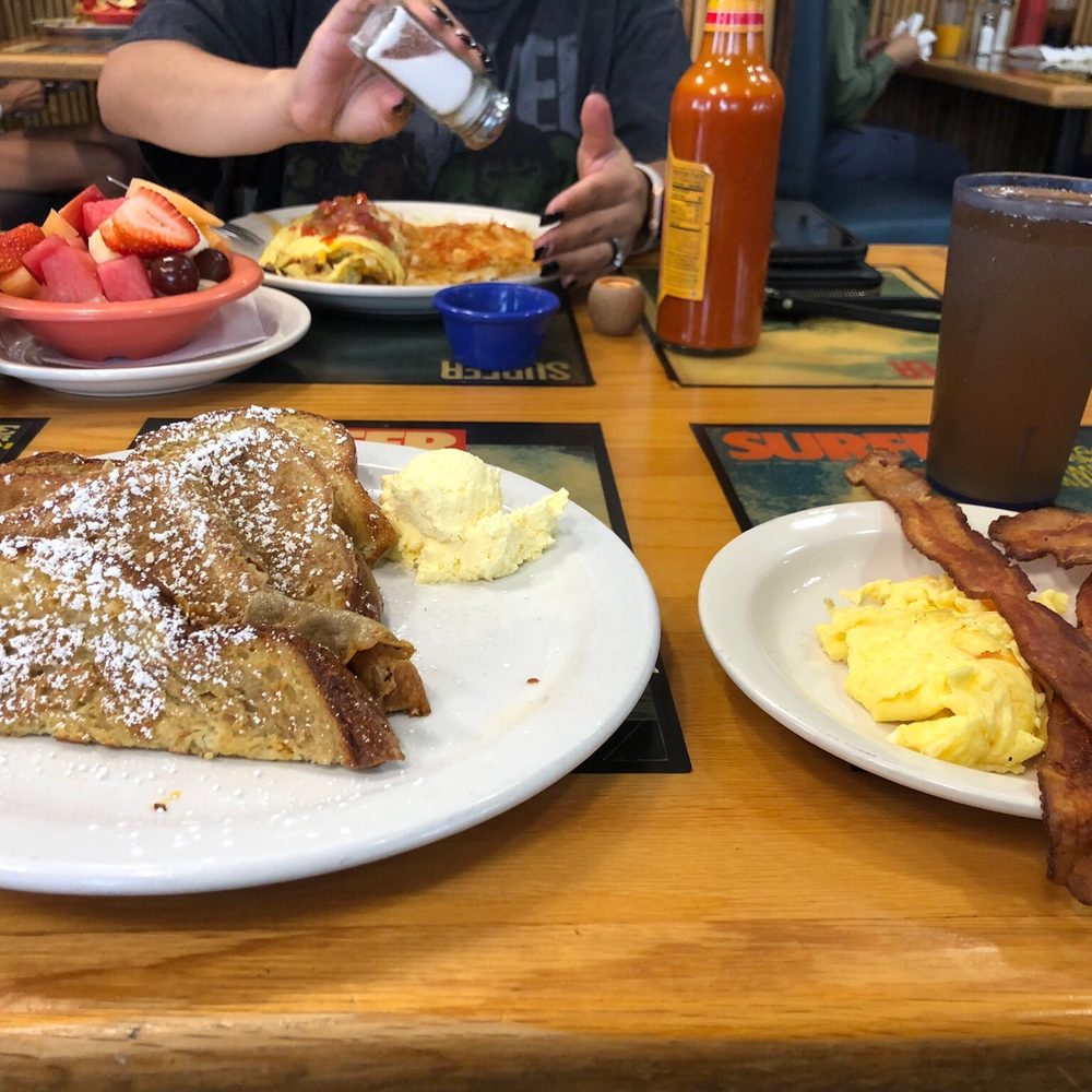 Beach Break Cafe - French Toast - Breakfast & Brunch Near Me - Oceanside, California Beach Break Cafe - French Toast - Breakfast & Brunch Near Me - Oceanside, California