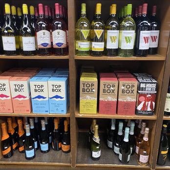 Manhattan Plaza Winery - Beer, Wine & Spirits Near Me - New York, New York