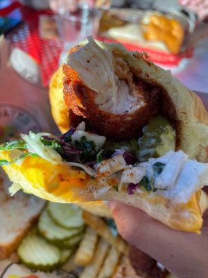 Dave's Hot Chicken by null