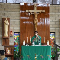 Holy Cross Catholic Church
