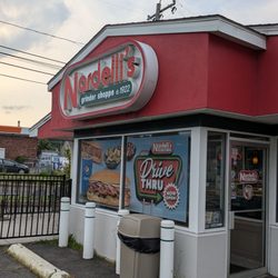 Nardelli's Grinder Shoppe