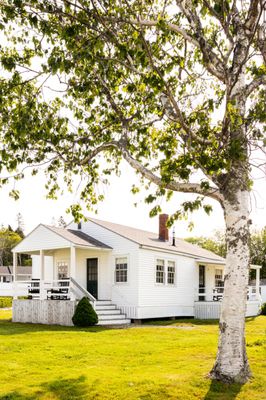 Bluebird Ocean Point Inn by null