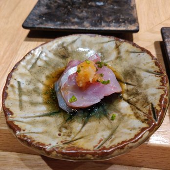 Shizuku - Sushi Bars Near Me - Toronto, Ontario Shizuku - Sushi Bars Near Me - Toronto, Ontario