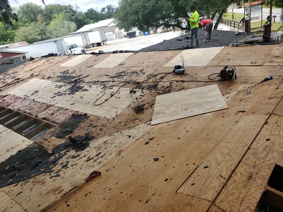 Slide of Ovando Roofing