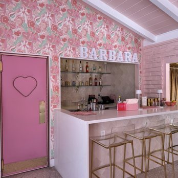 Trixie Motel - Barbara Lounge - Hotels Near Me - Palm Springs, California Trixie Motel - Barbara Lounge - Hotels Near Me - Palm Springs, California