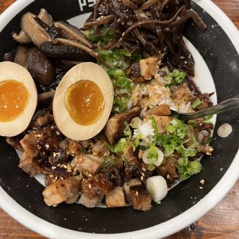 JINYA Ramen Bar - Bellevue - Chengu rice bowl - Ramen Near Me - Bellevue, Washington JINYA Ramen Bar - Bellevue - Chengu rice bowl - Ramen Near Me - Bellevue, Washington