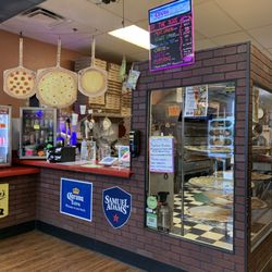 Humpavelli's Pizza