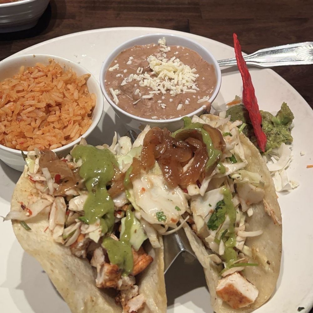 Luna Modern Mexican Kitchen - Chicken tacos - Mexican Near Me - Corona, California