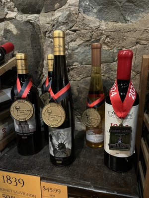 Brotherhood, America's Oldest Winery by null